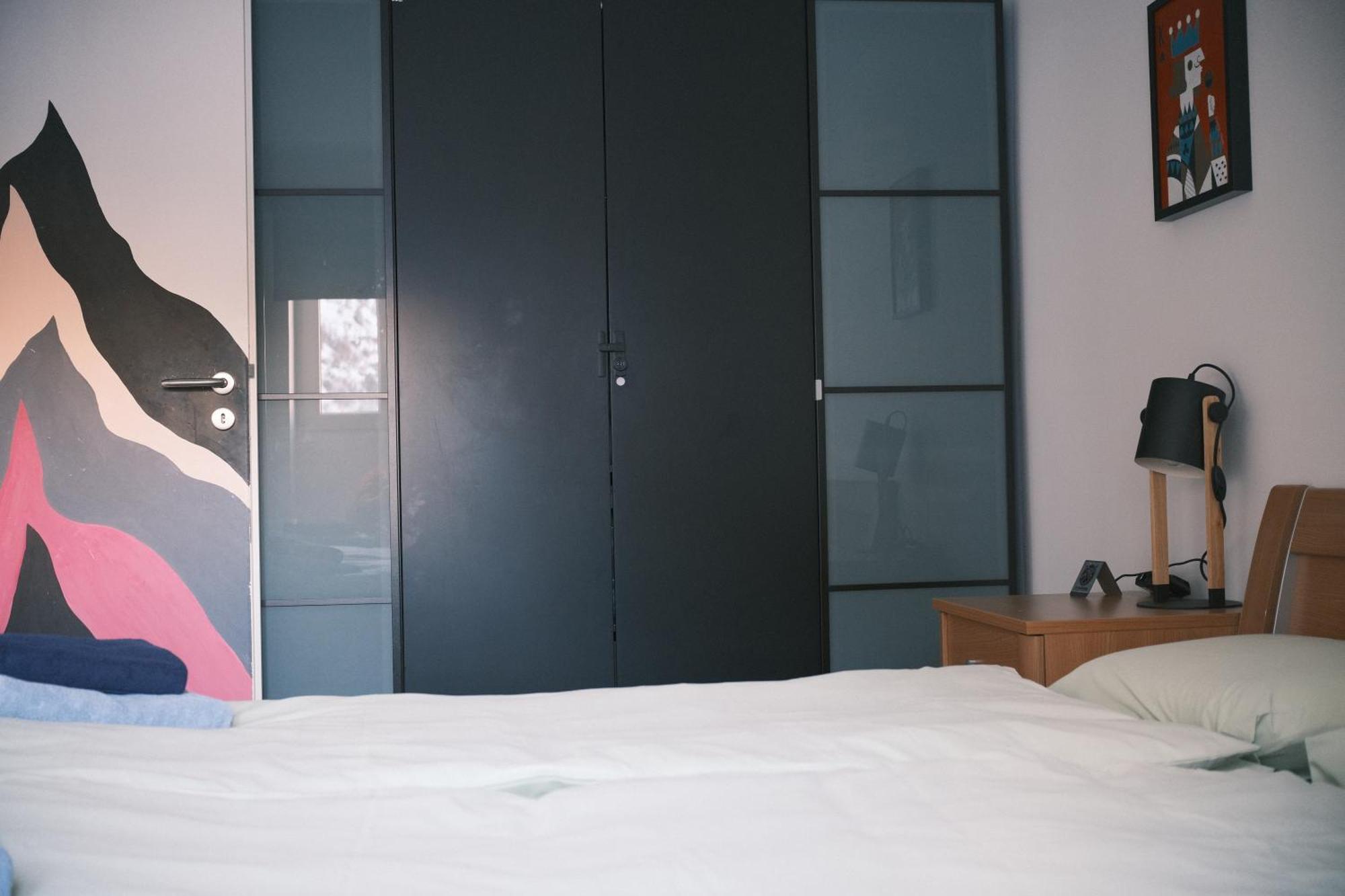 Today Appartement Famille Chippis Bagian luar foto